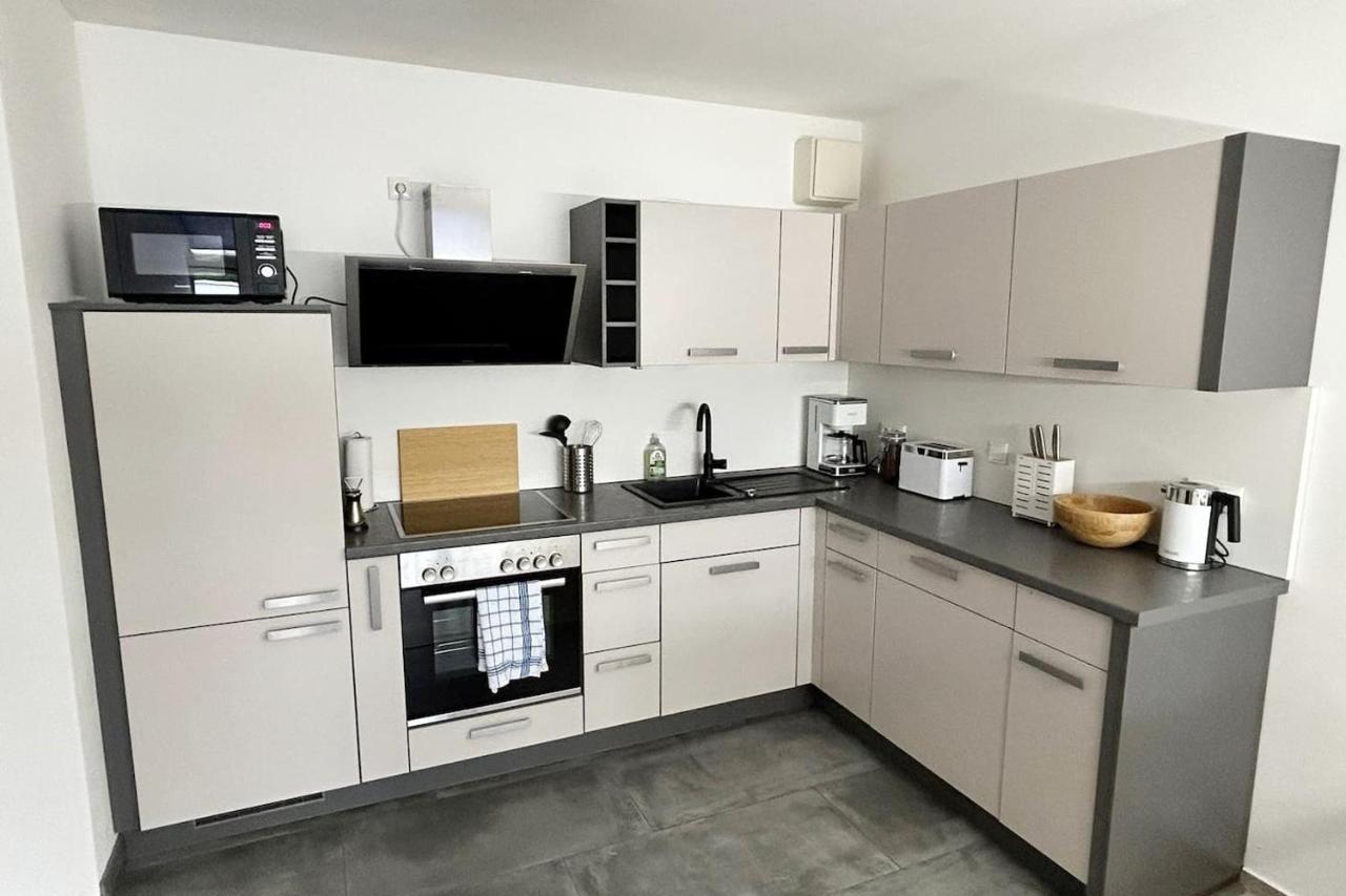 Ferienwohnung An Der Messe *Inkl. Garage* Эрфурт Экстерьер фото